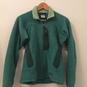 Cozy EUC Patagonia Regulator Fleece